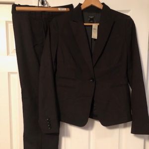 Ann Taylor 2-piece suit